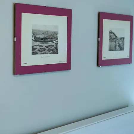 Apartment Modern Grey Flat In Verona