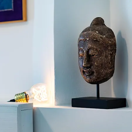 Modern Grey Flat In Verona