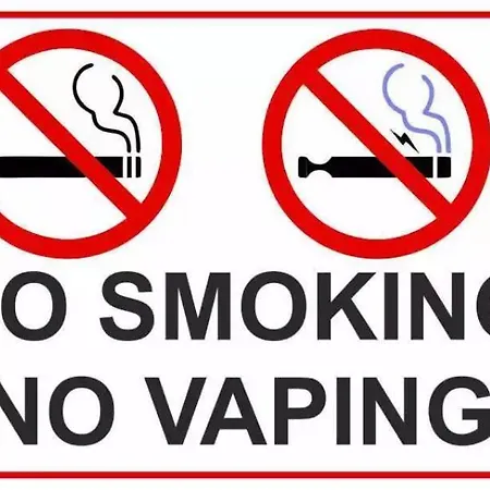 Modern Grey Flat In Apartment *